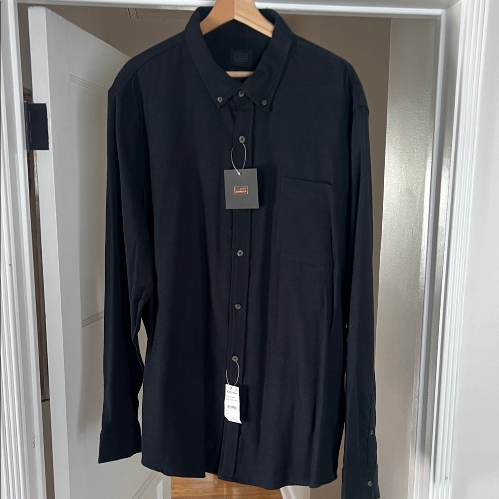 14th & Union Black Casual Button-Down Shirt